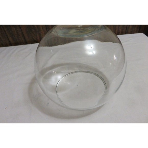 LARGE 9" TALL GLASS BUBBLE FISH TANK OR TERRARIUM  1 3/4 GALLON - Picture 3 of 3